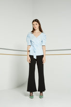 Bellis top