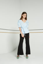Bellis top