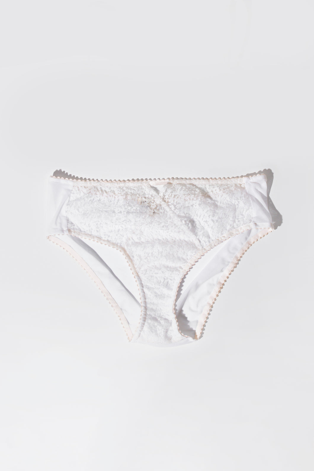 Illy Knickers, cream daisy