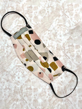 Dusty pink granet mask