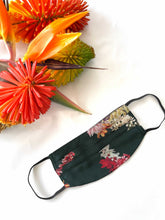 Silk Iridaceae mask