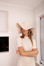 Archive - Dayse Hat, natural